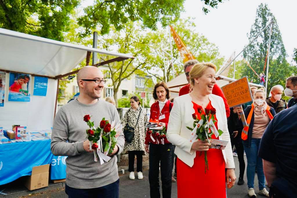 Foto: Alexander Sempf und Franziska Giffey, 2021